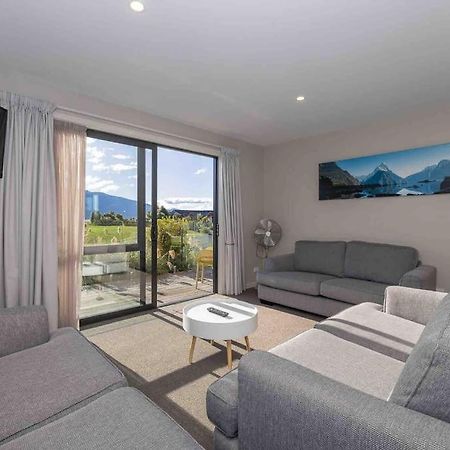 تي أناو Great Views From New 2 Bedroom Apartment المظهر الخارجي الصورة